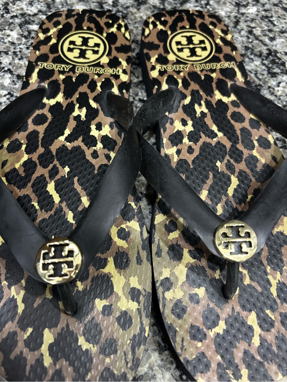 Tory Burch Miller Leopard Print Flip Flop Sandals Size 8 - Picture 6 of 7